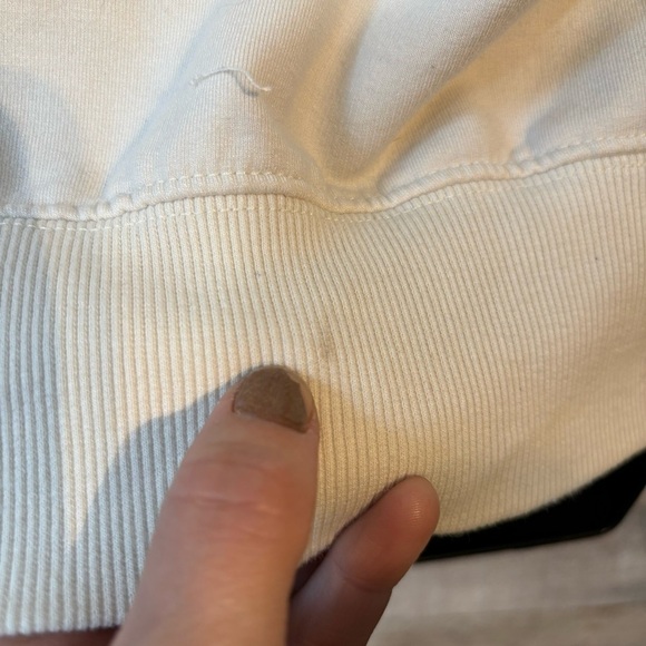 🛍️3/$30 Buffalo David Bitton women’s white hooded pullover sweatshirt size XL - Picture 7 of 7